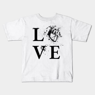 Love Realistic Heart Kids T-Shirt